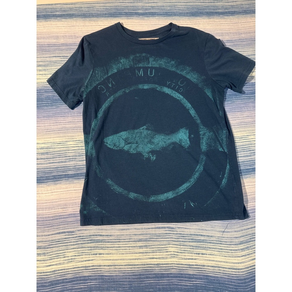 Upcycled Manhole Block Print Fish Tee Navy Teal Urban Seal Mens Medium